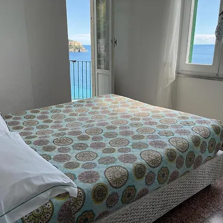 Cinzia Stazione Apartment *