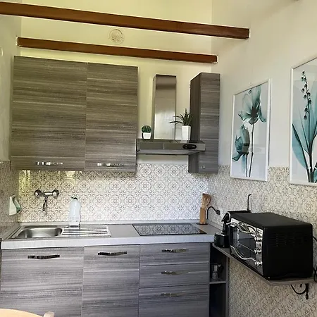 Cinzia Stazione Apartment Corniglia